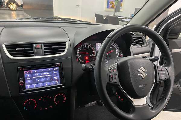 2014 Suzuki Swift GL Navigator FZ