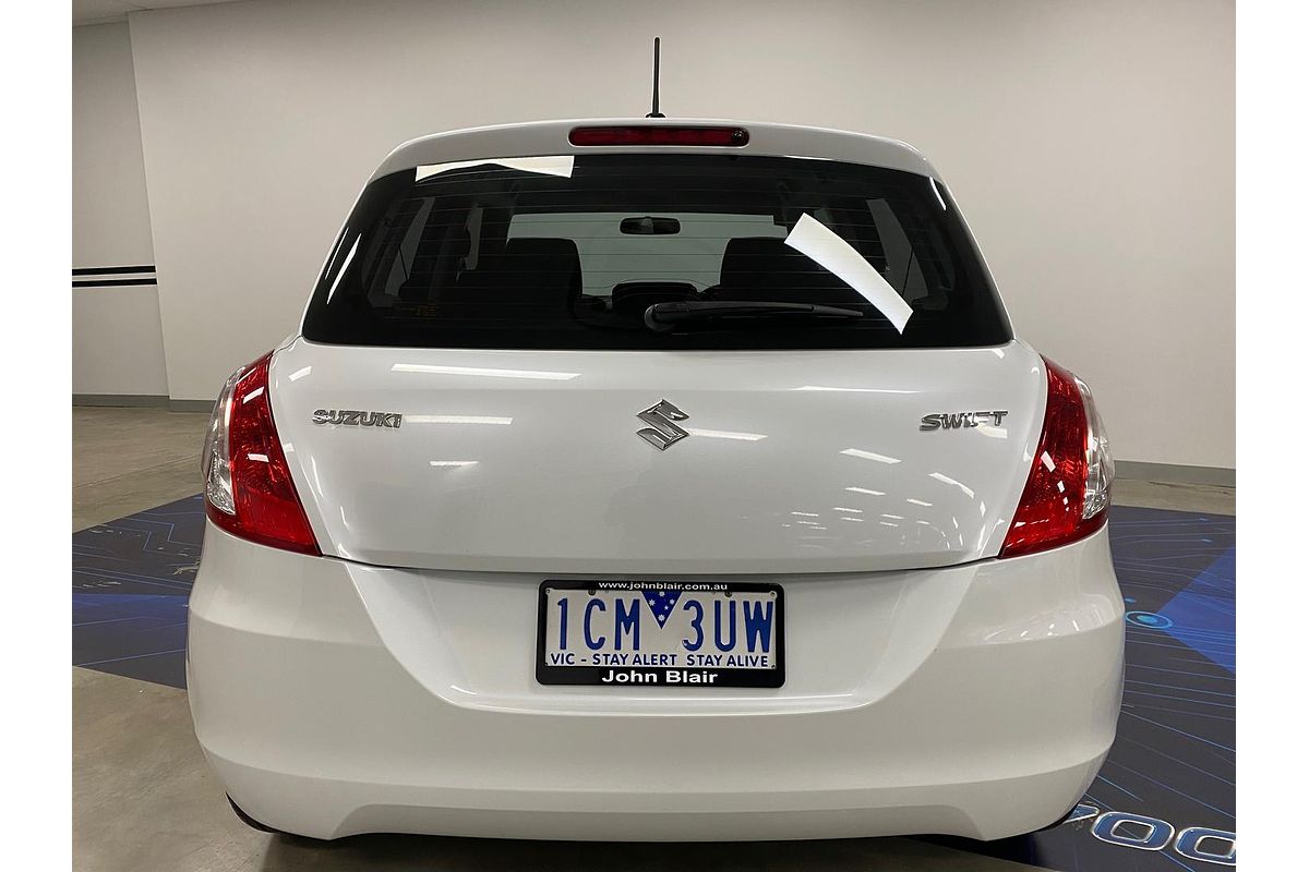 2014 Suzuki Swift GL Navigator FZ