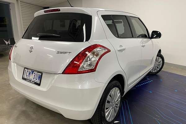 2014 Suzuki Swift GL Navigator FZ