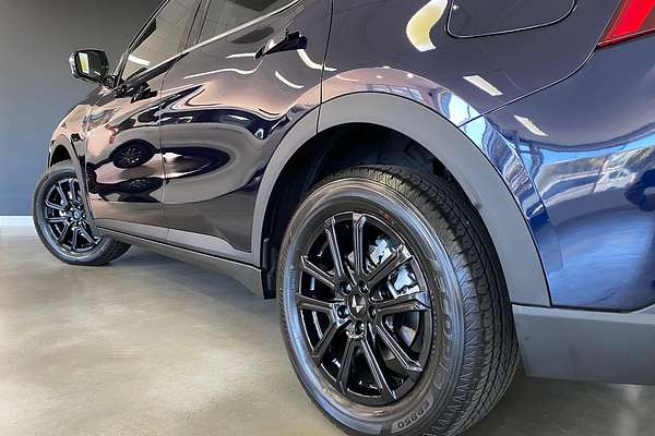 2025 Mahindra XUV700 AX7L