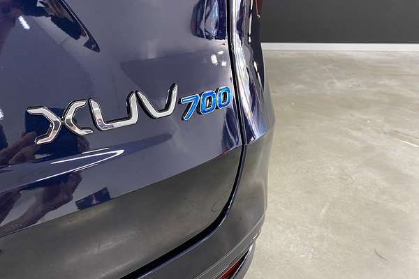 2025 Mahindra XUV700 AX7L
