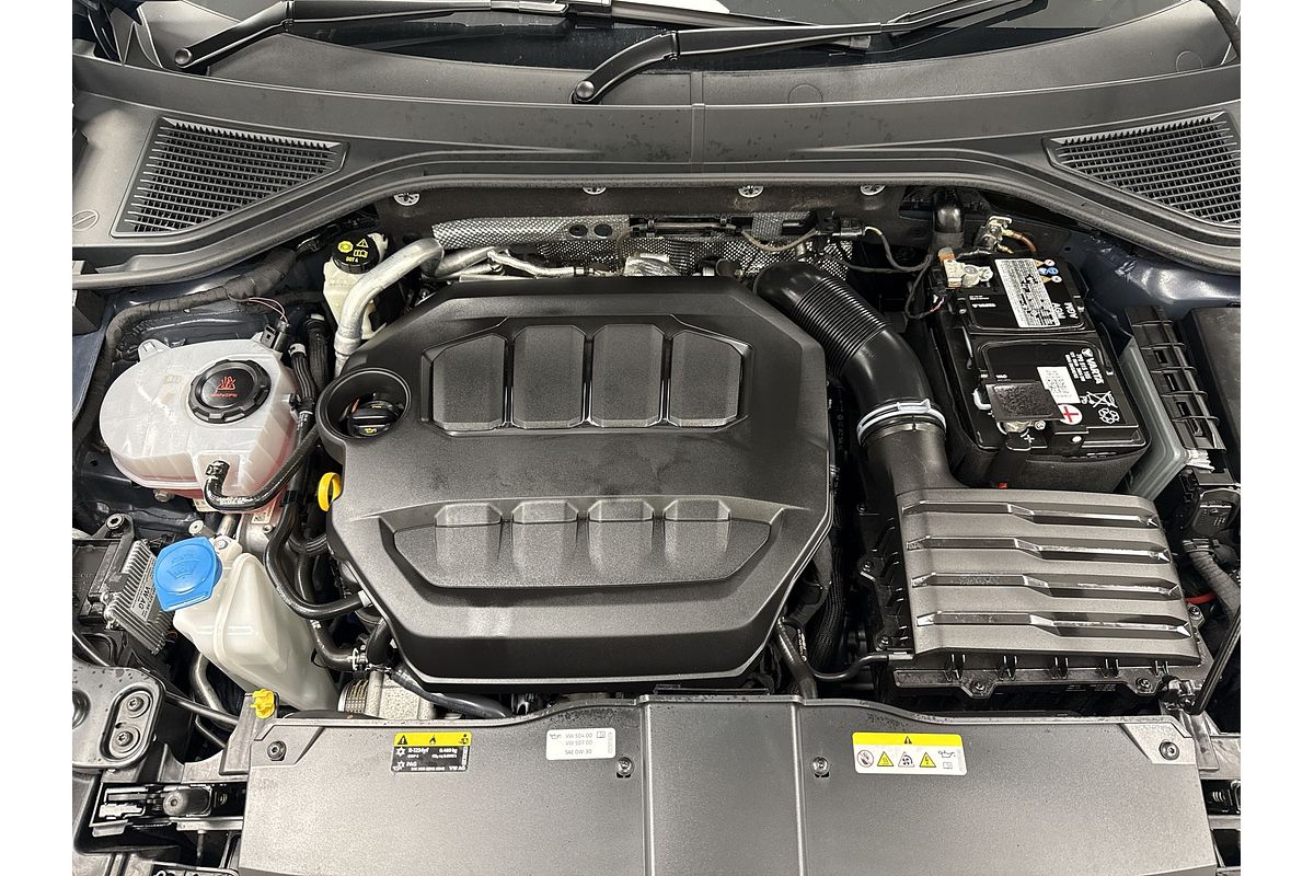 2022 Volkswagen T-Roc R D11