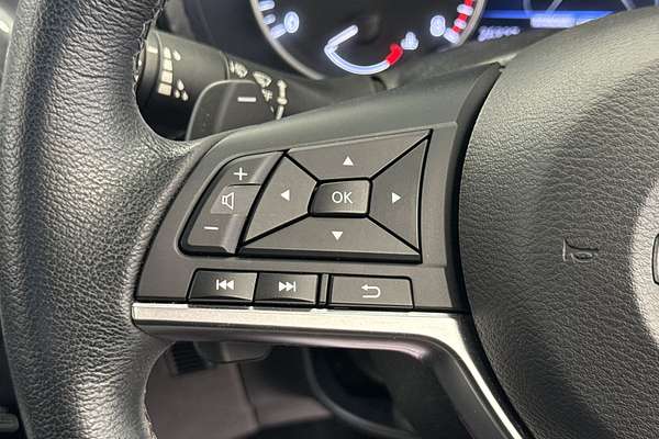 2021 Nissan JUKE ST-L F16