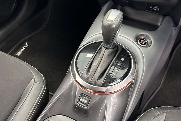 2021 Nissan JUKE ST-L F16