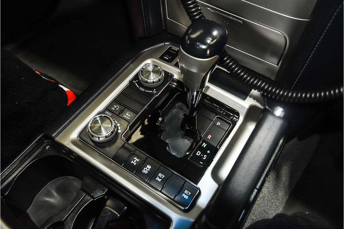 2017 Toyota Landcruiser Altitude VDJ200R