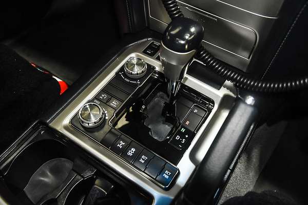 2017 Toyota Landcruiser Altitude VDJ200R