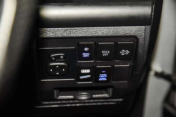 2017 Toyota Landcruiser Altitude VDJ200R