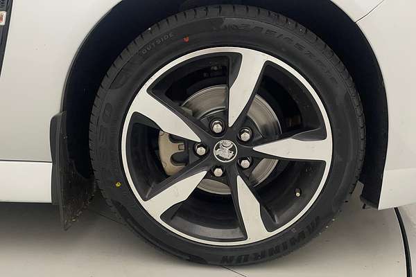 2016 Holden Commodore SV6 Black VF Series II