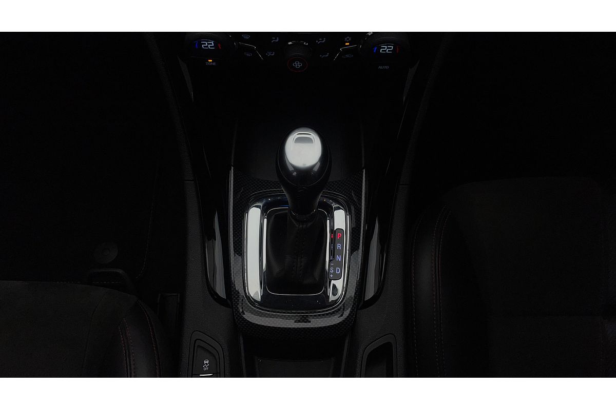 2016 Holden Commodore SV6 Black VF Series II