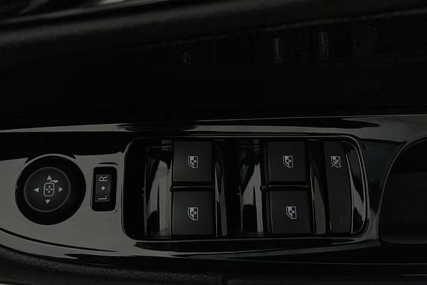 2016 Holden Commodore SV6 Black VF Series II