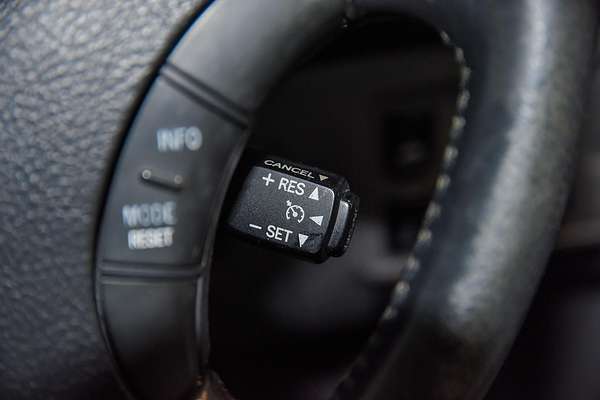 2011 Toyota Hilux SR5 KUN26R 4X4