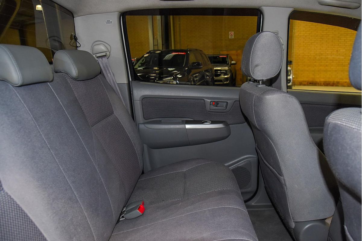 2011 Toyota Hilux SR5 KUN26R 4X4
