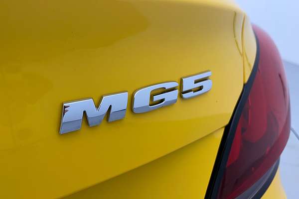 2023 MG MG5 Vibe