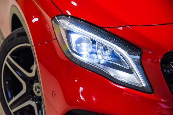 2017 Mercedes-Benz GLA-Class GLA180 X156