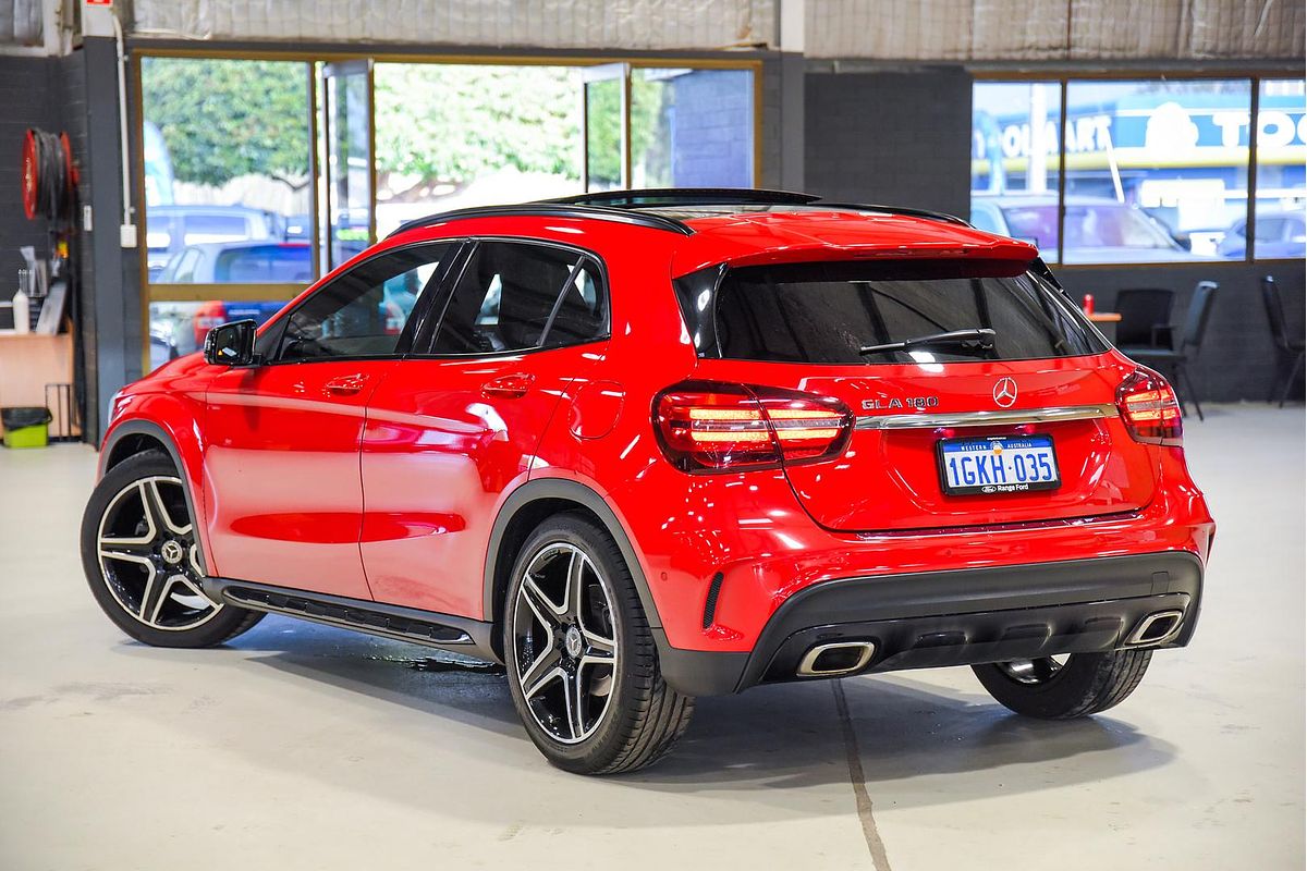 2017 Mercedes-Benz GLA-Class GLA180 X156