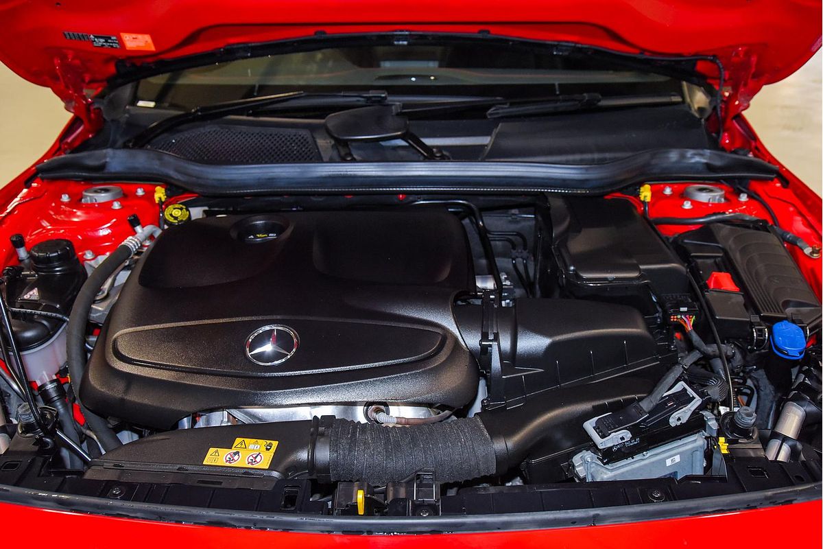 2017 Mercedes-Benz GLA-Class GLA180 X156