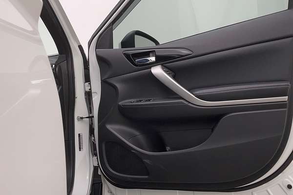 2022 Mitsubishi Eclipse Cross PHEV Exceed YB