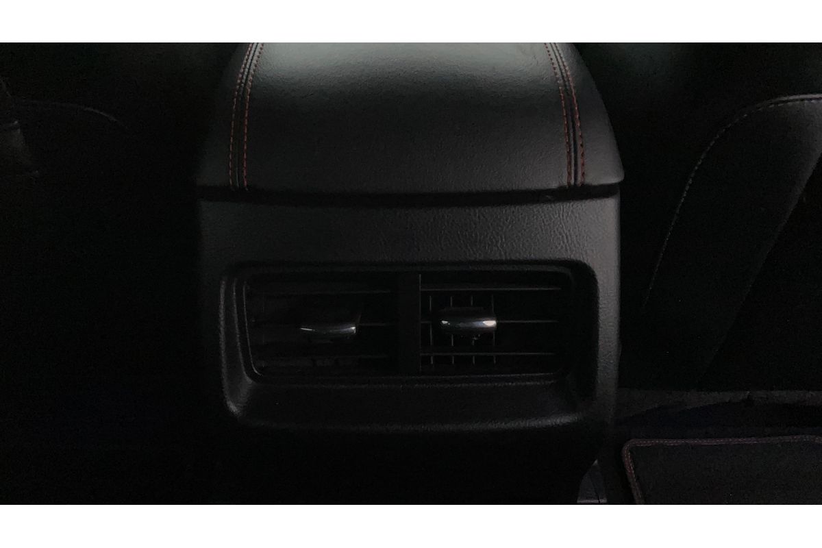 2018 Ford Endura ST-Line CA