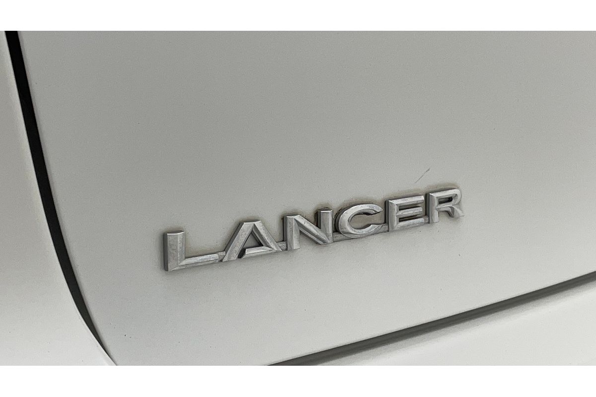 2017 Mitsubishi Lancer Black Edition CF