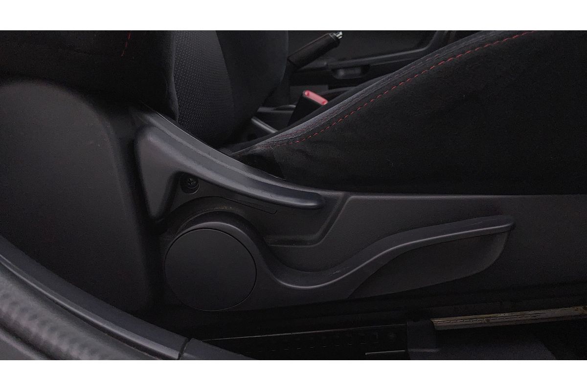 2017 Mitsubishi Lancer Black Edition CF