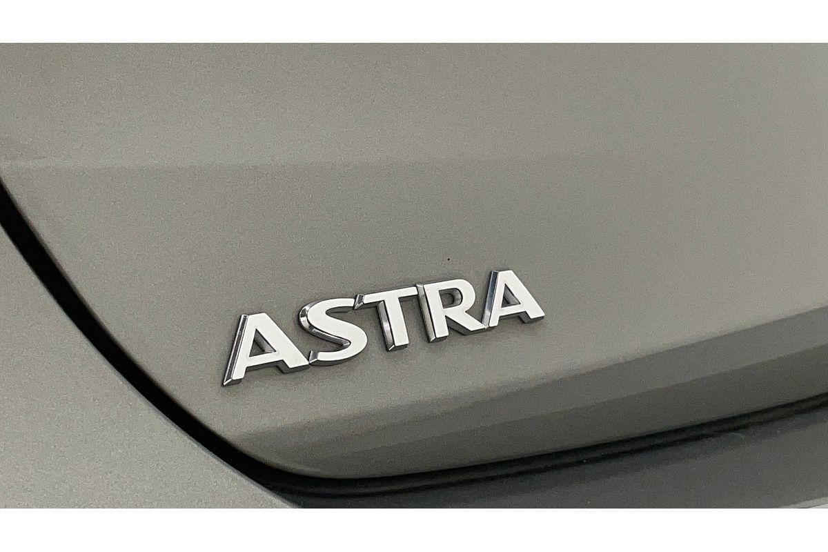 2017 Holden Astra R BK