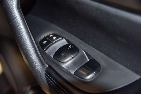 2015 Nissan X-TRAIL ST T32