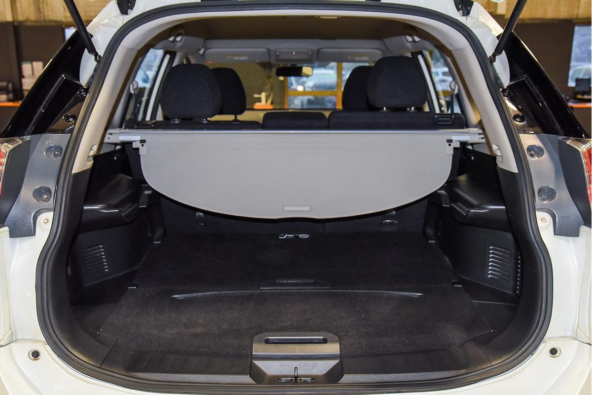 2015 Nissan X-TRAIL ST T32