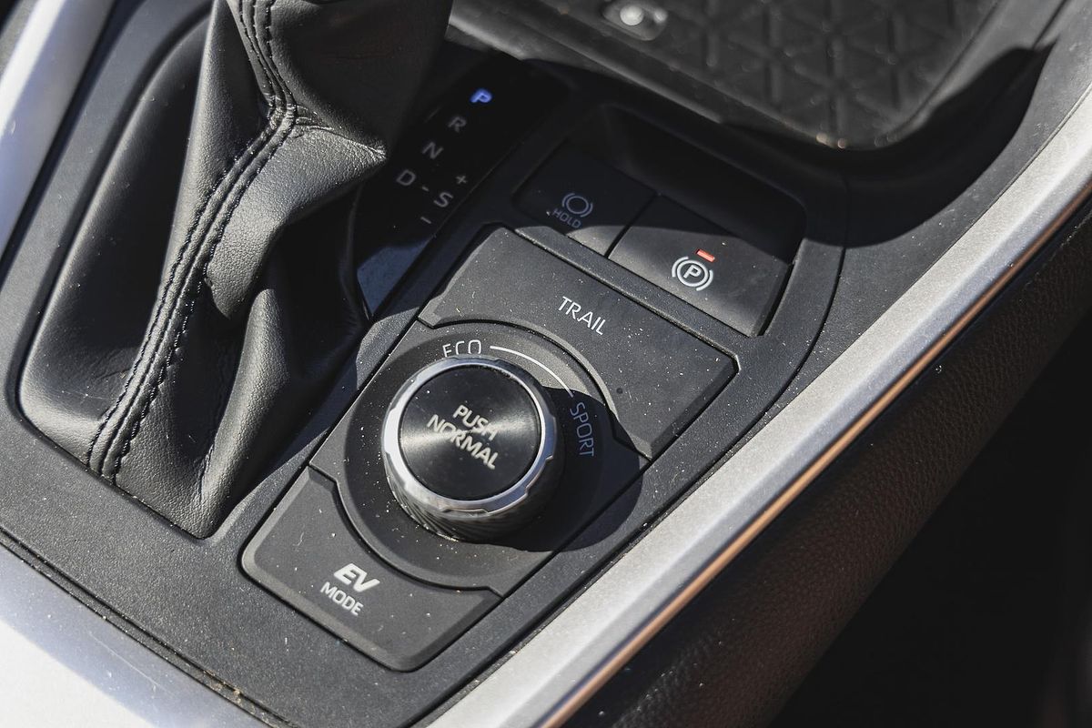 2021 Toyota RAV4 GXL AXAH54R