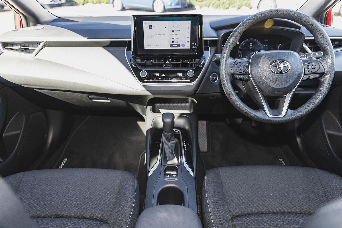 2022 Toyota Corolla Ascent Sport Hybrid ZWE219R