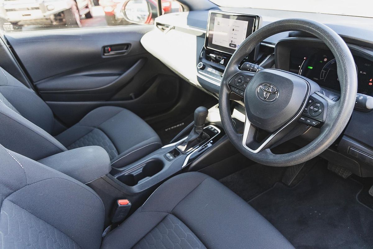 2022 Toyota Corolla Ascent Sport Hybrid ZWE219R