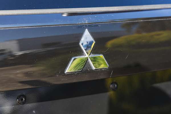 2021 Mitsubishi Outlander Black Edition ZL