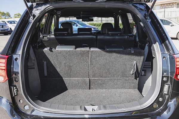 2021 Mitsubishi Outlander Black Edition ZL
