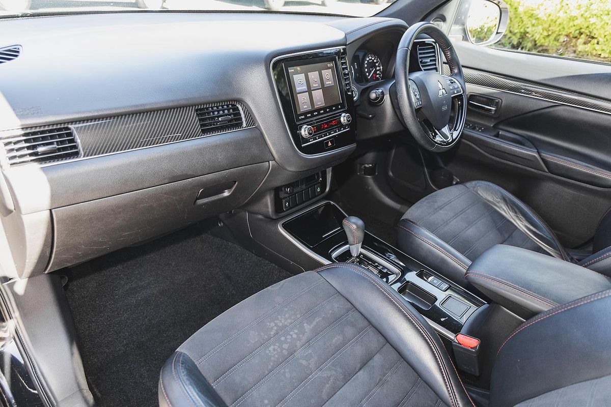 2021 Mitsubishi Outlander Black Edition ZL