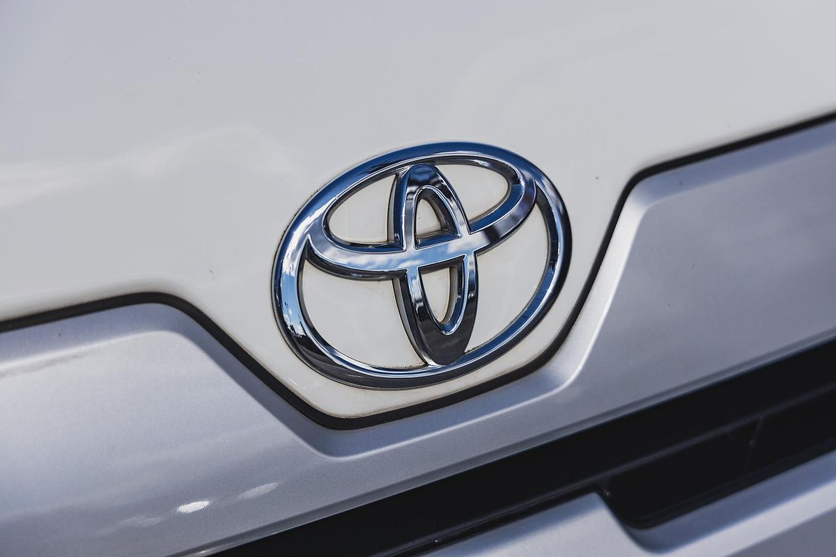 2021 Toyota Hiace GDH300R LWB