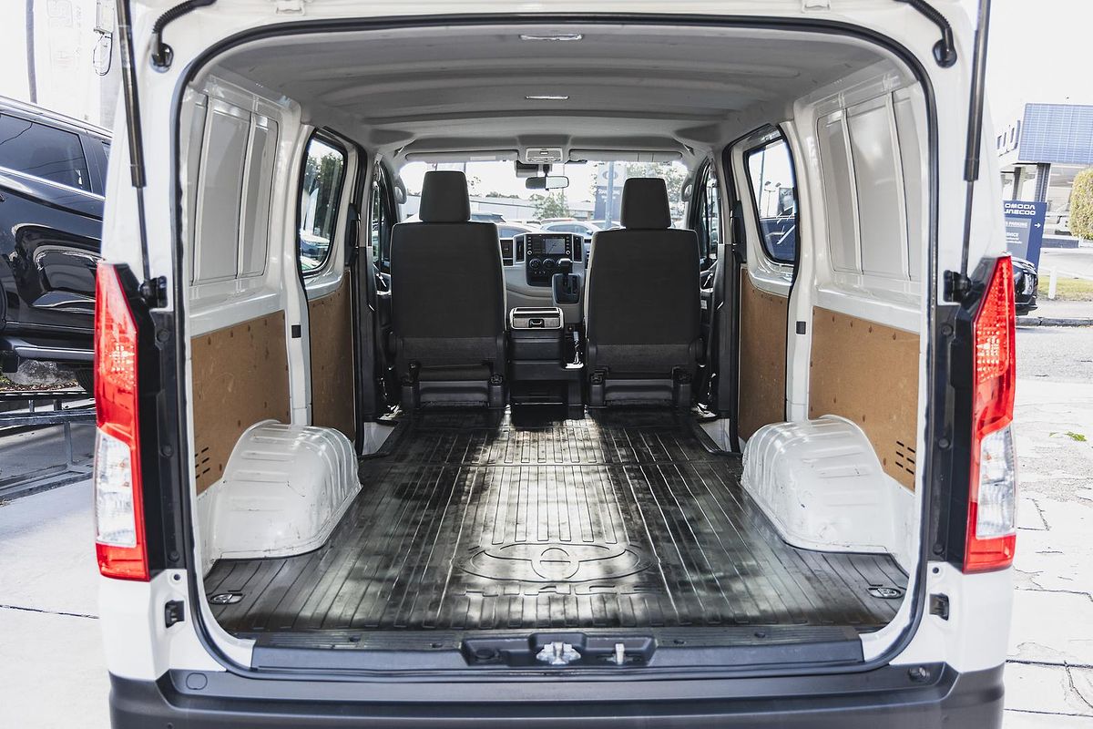 2021 Toyota Hiace GDH300R LWB
