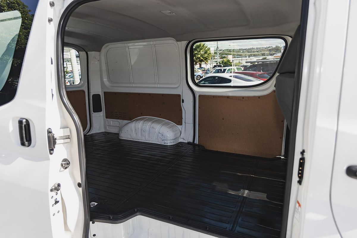 2021 Toyota Hiace GDH300R LWB