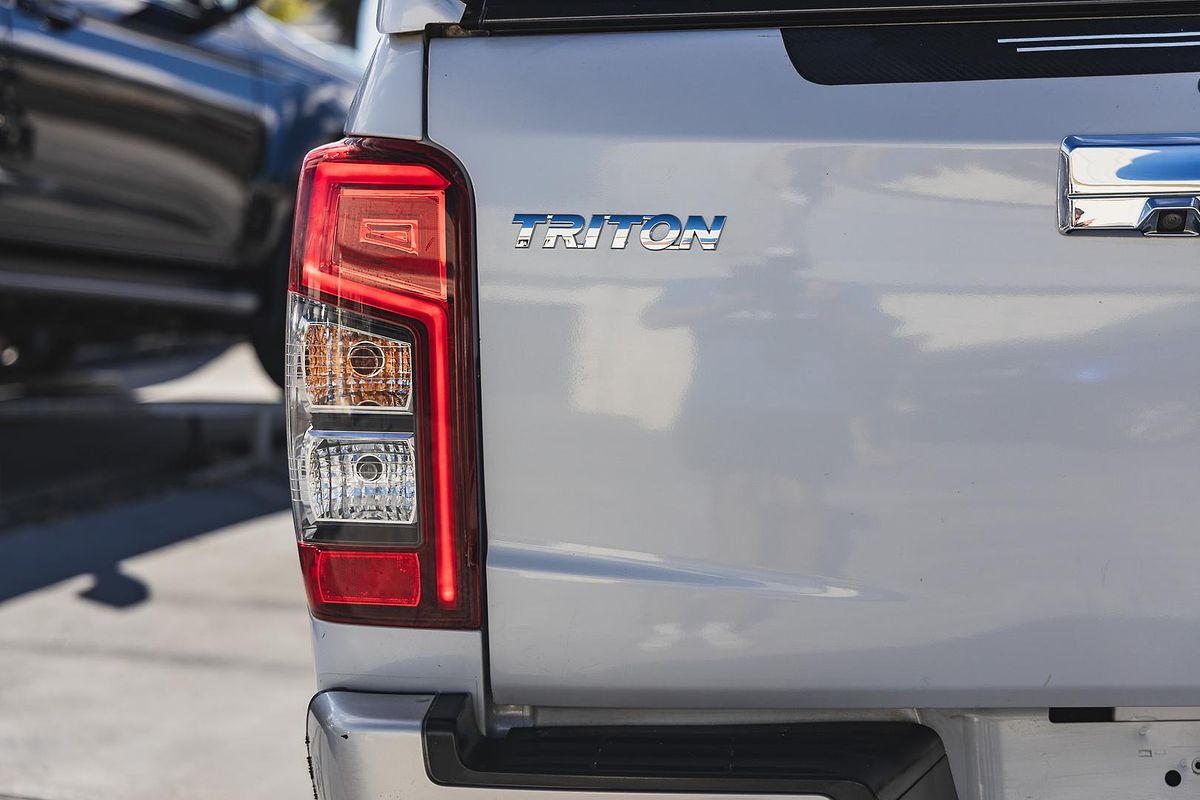 2019 Mitsubishi Triton GLS MR 4X4