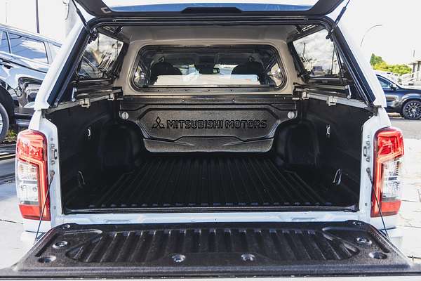 2019 Mitsubishi Triton GLS MR 4X4
