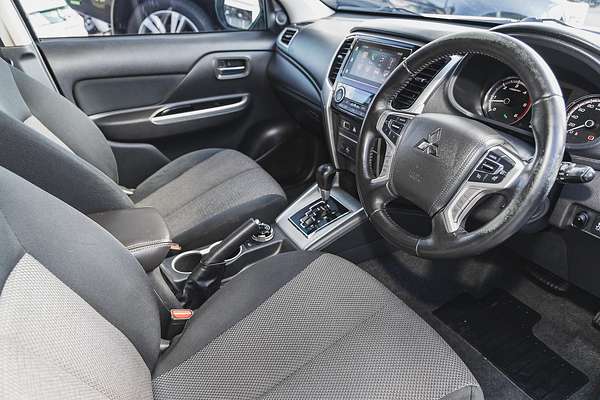 2019 Mitsubishi Triton GLS MR 4X4