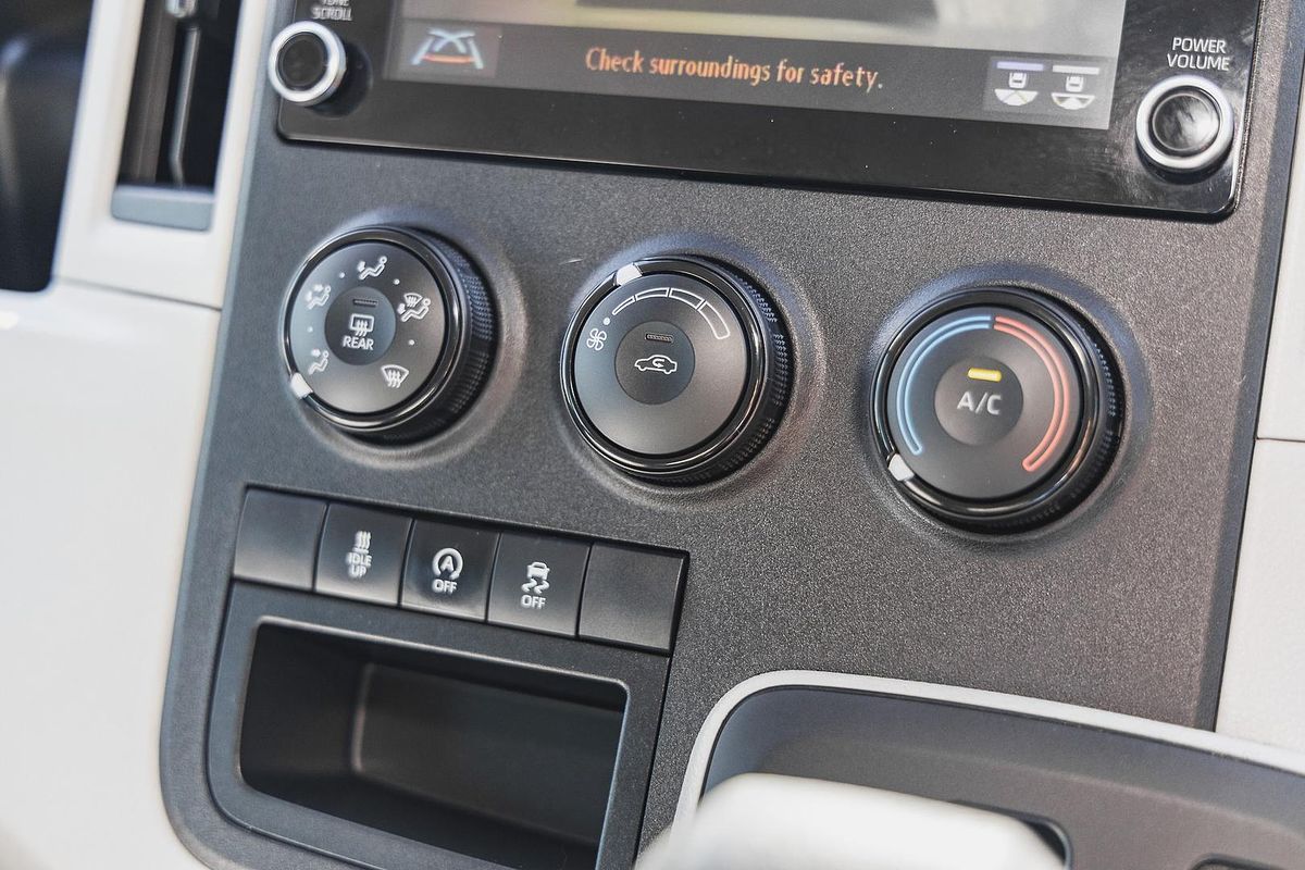 2021 Toyota Hiace GDH300R LWB