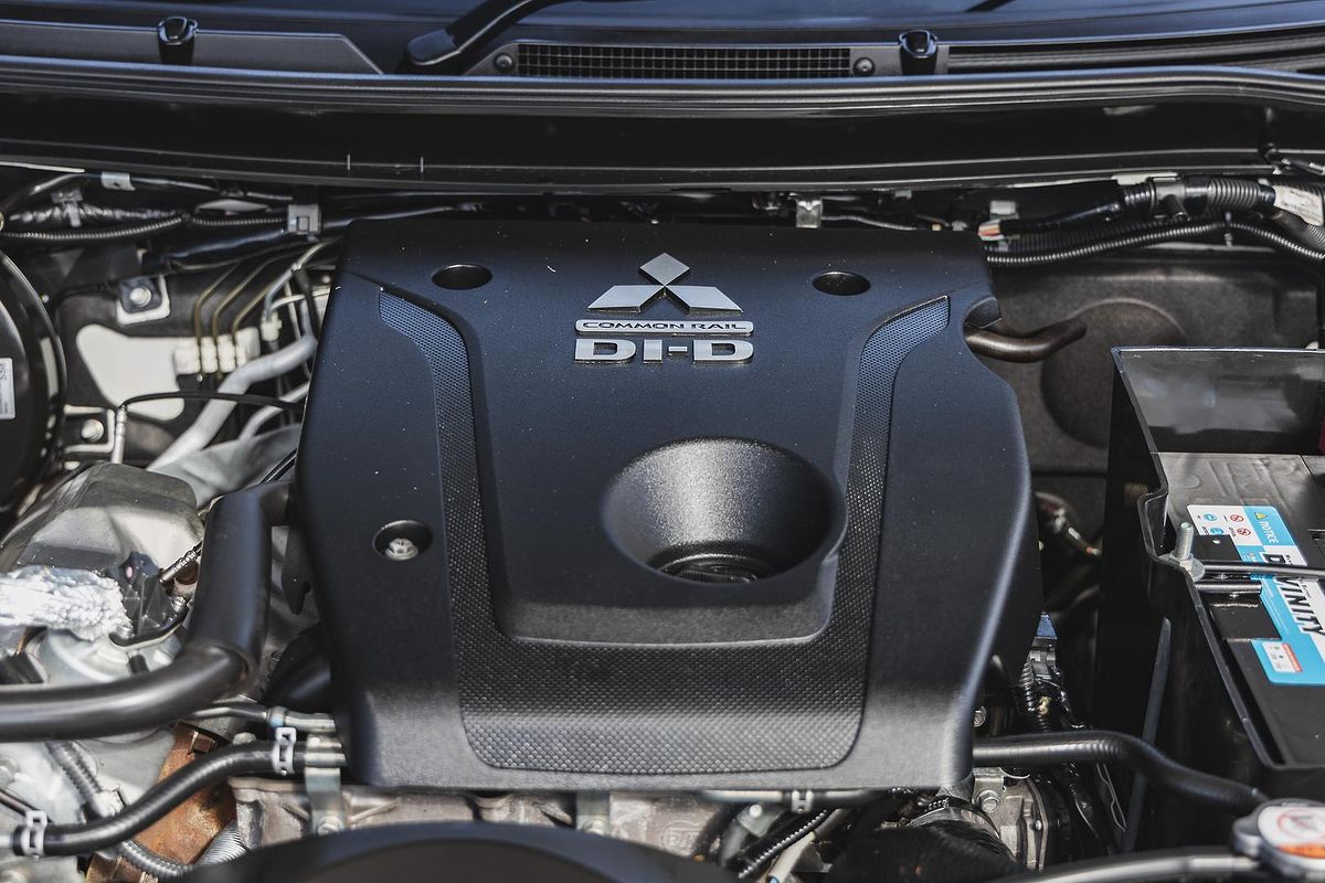 2019 Mitsubishi Triton GLS MR 4X4