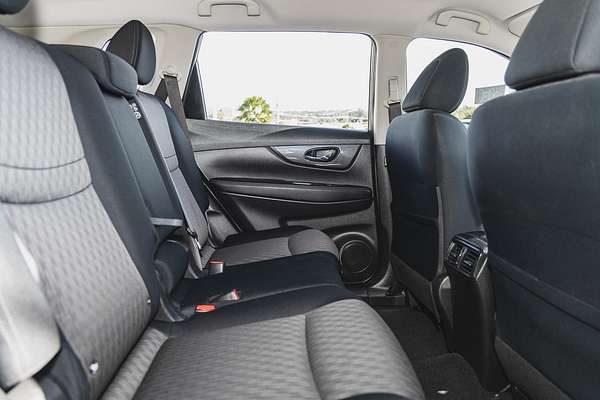 2021 Nissan X-TRAIL ST T32