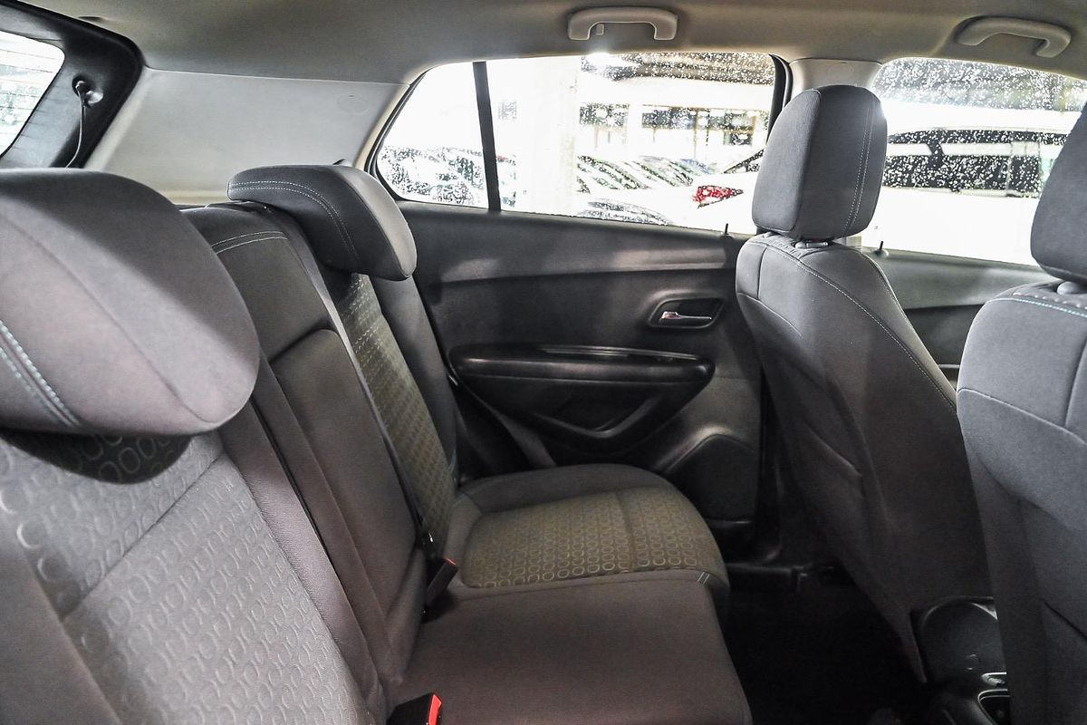2016 Holden Trax Black TJ