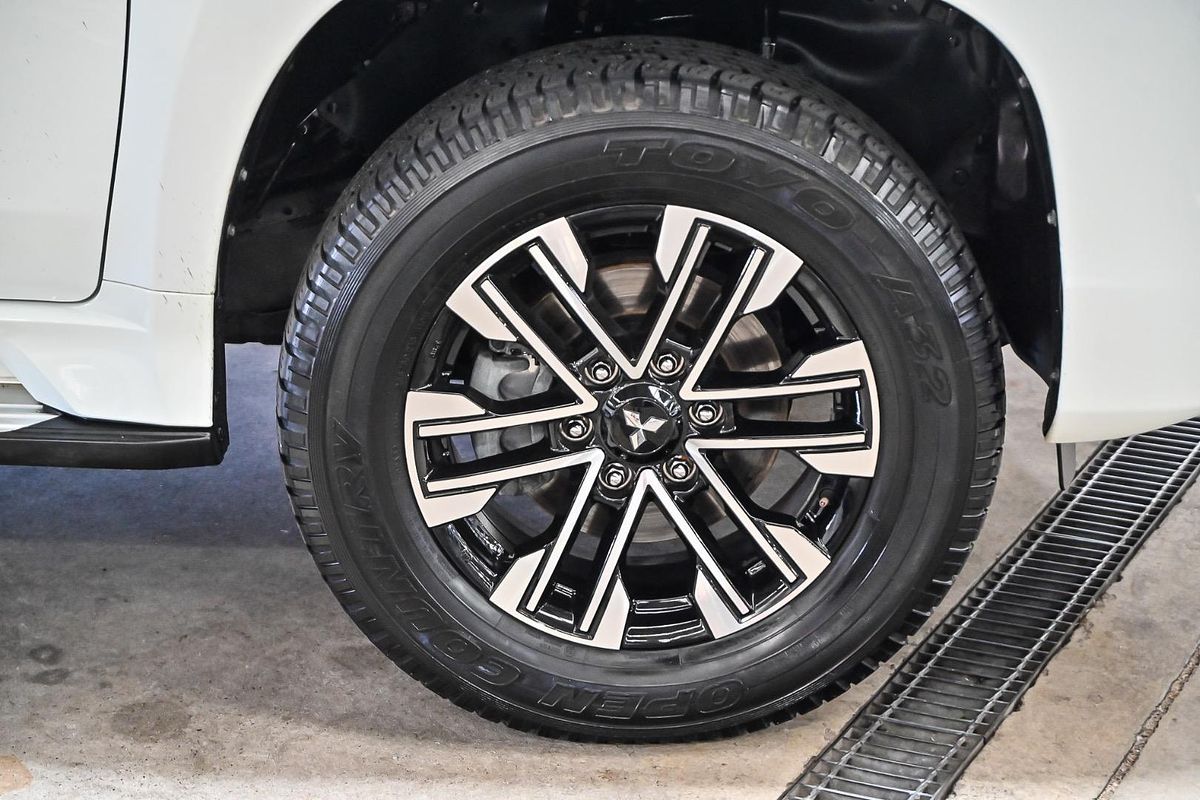 2020 Mitsubishi Pajero Sport GLS QF