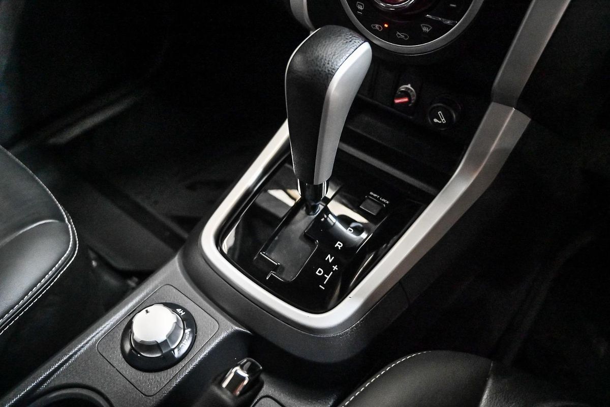 2019 Isuzu MU-X LS-T
