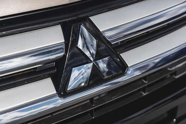 2015 Mitsubishi Outlander LS ZK