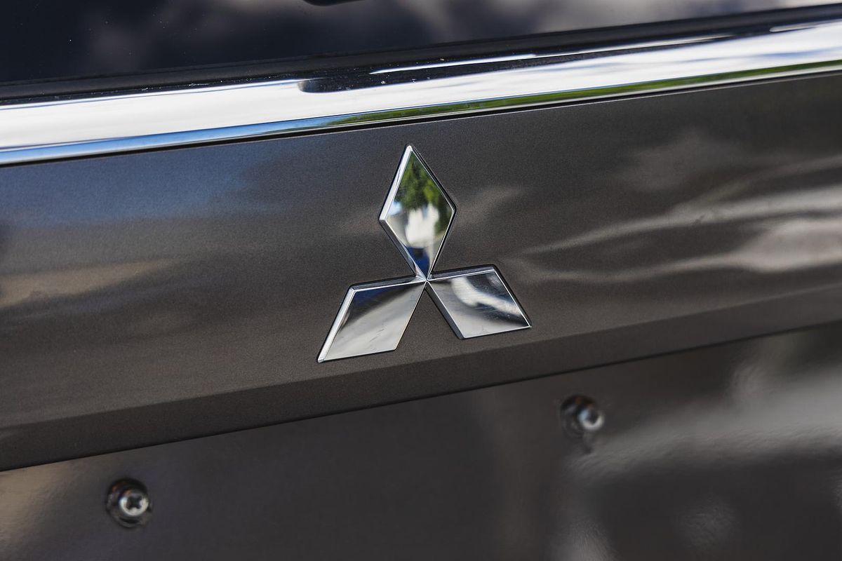 2015 Mitsubishi Outlander LS ZK
