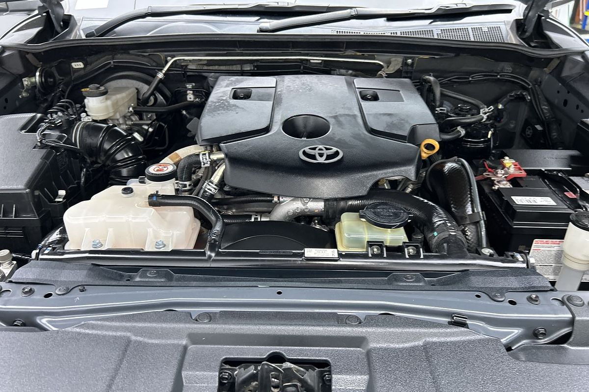 2019 Toyota Hilux SR5 GUN126R 4X4