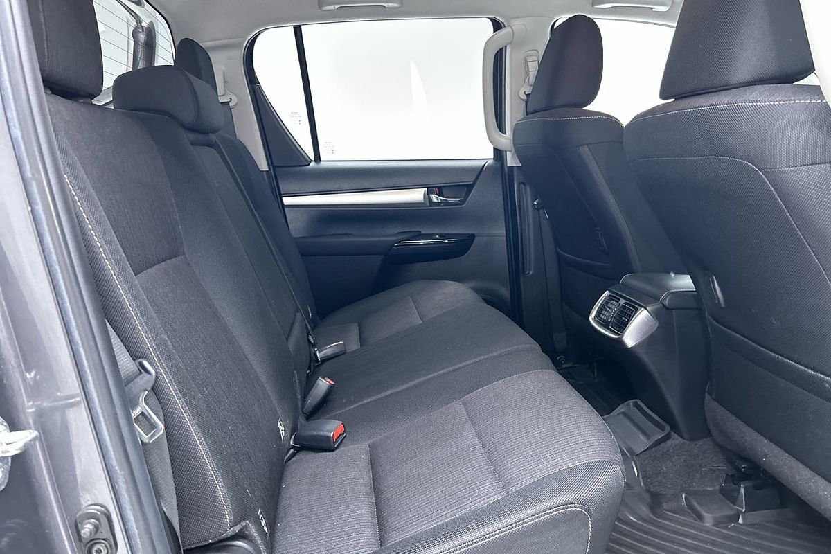 2019 Toyota Hilux SR5 GUN126R 4X4