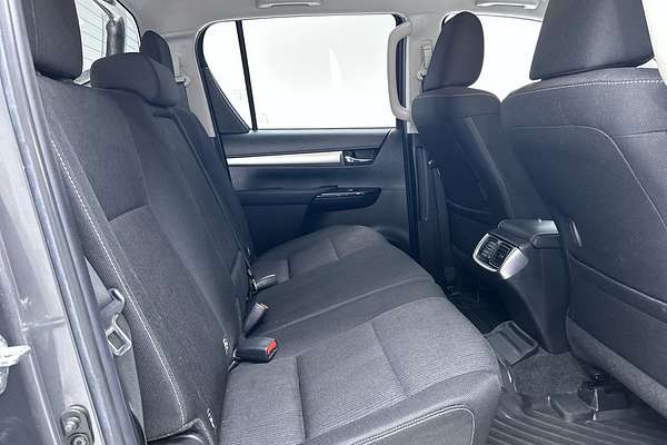 2019 Toyota Hilux SR5 GUN126R 4X4